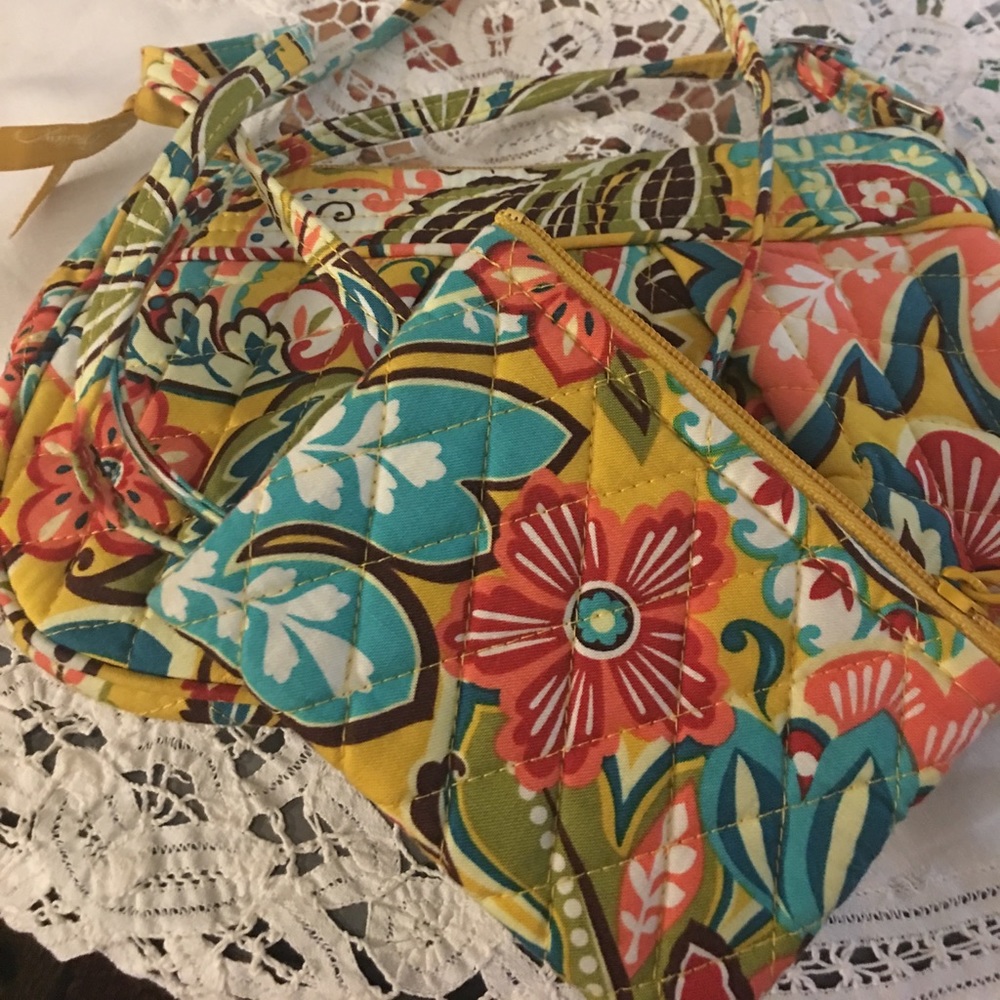 Vera Bradley Cross Body
